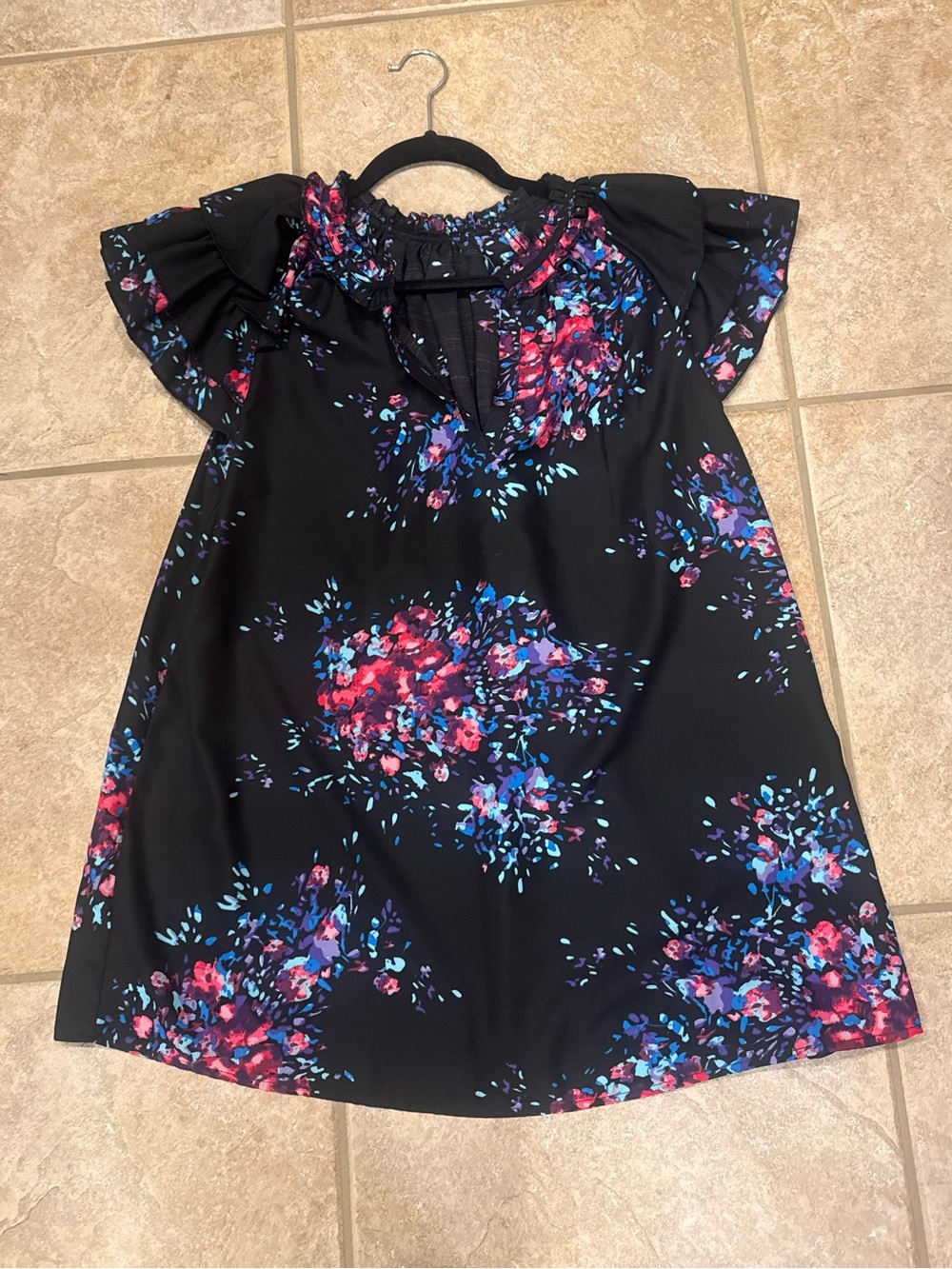 Black Floral Ruffle-Sleeve Blouse